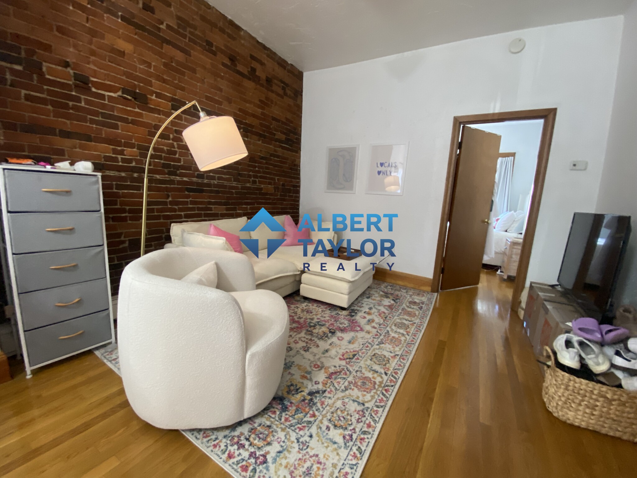 675 East 7th St, South Boston