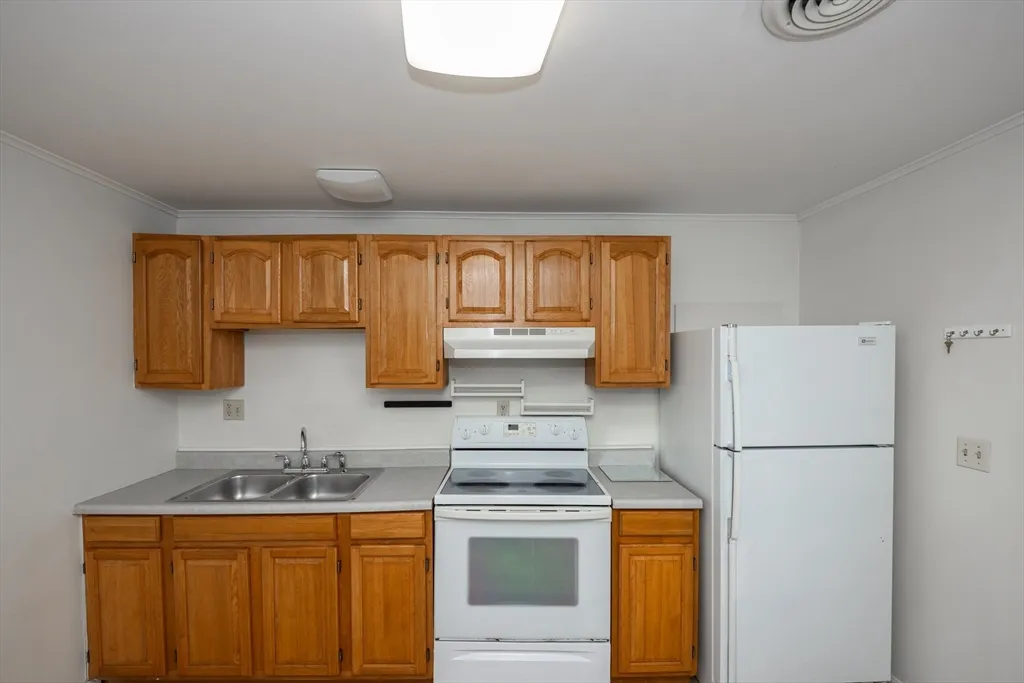 92 Milk St, Westborough