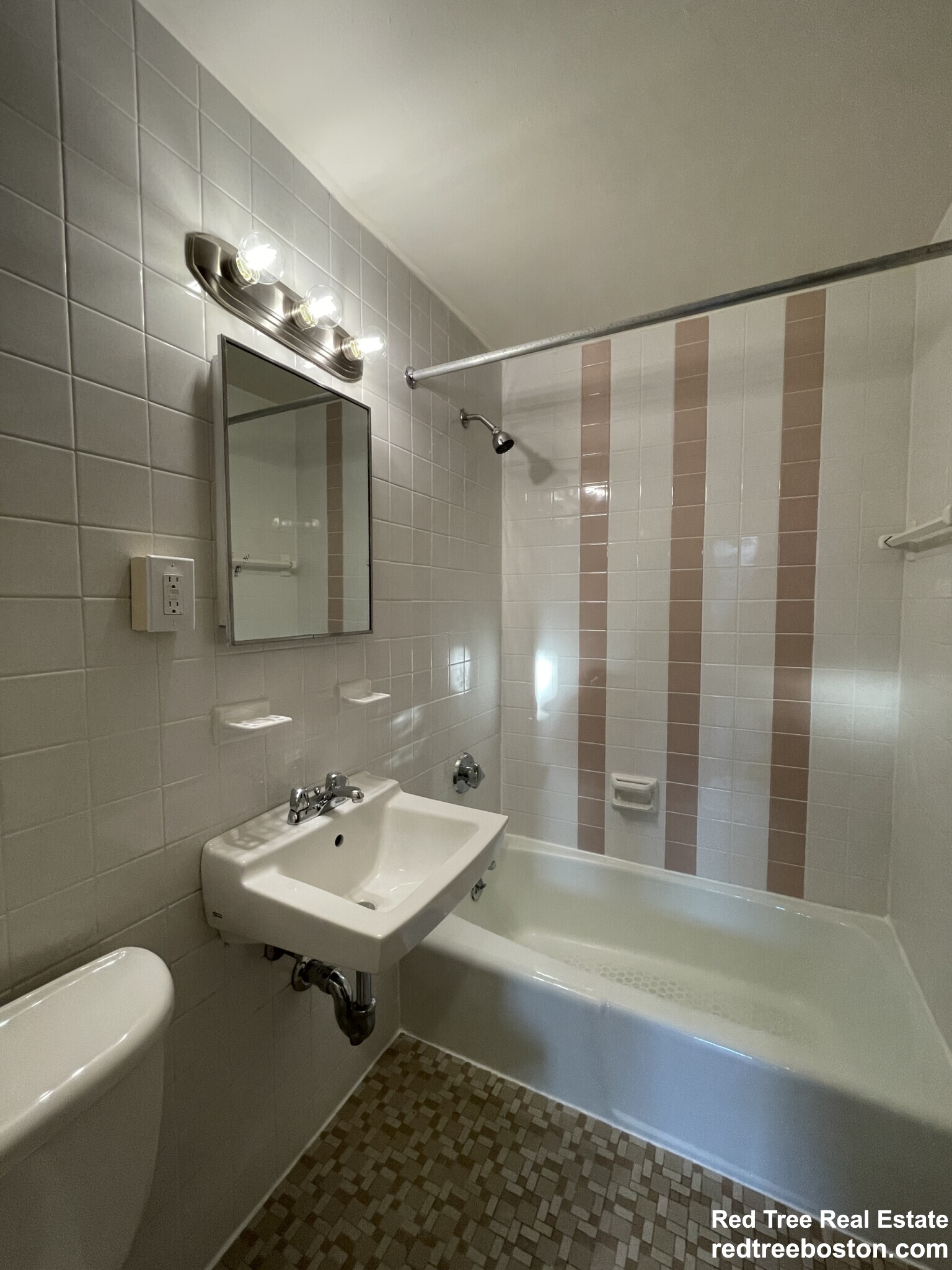 78 South Huntington Ave, Jamaica Plain