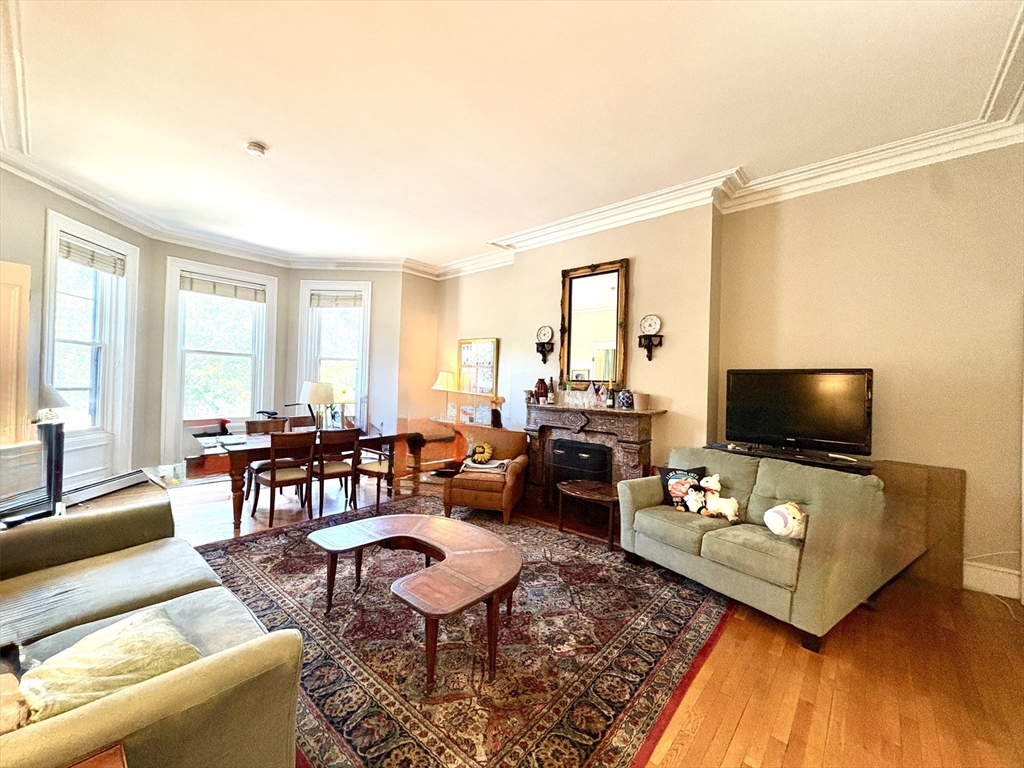 86 Commonwealth Ave, Back Bay