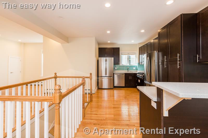 126 Monument St, West Medford