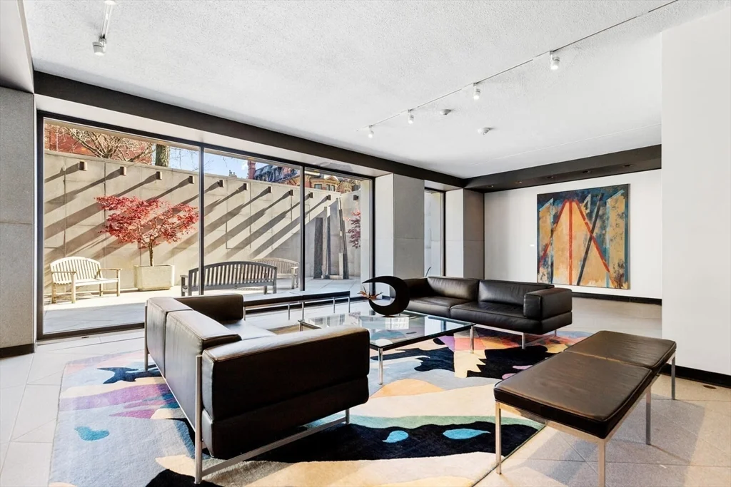 180 Beacon St, Back Bay