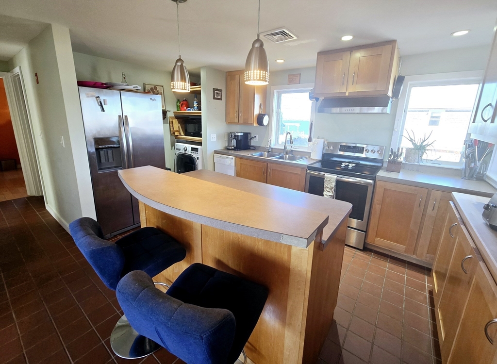 4 79th St, Plum Island