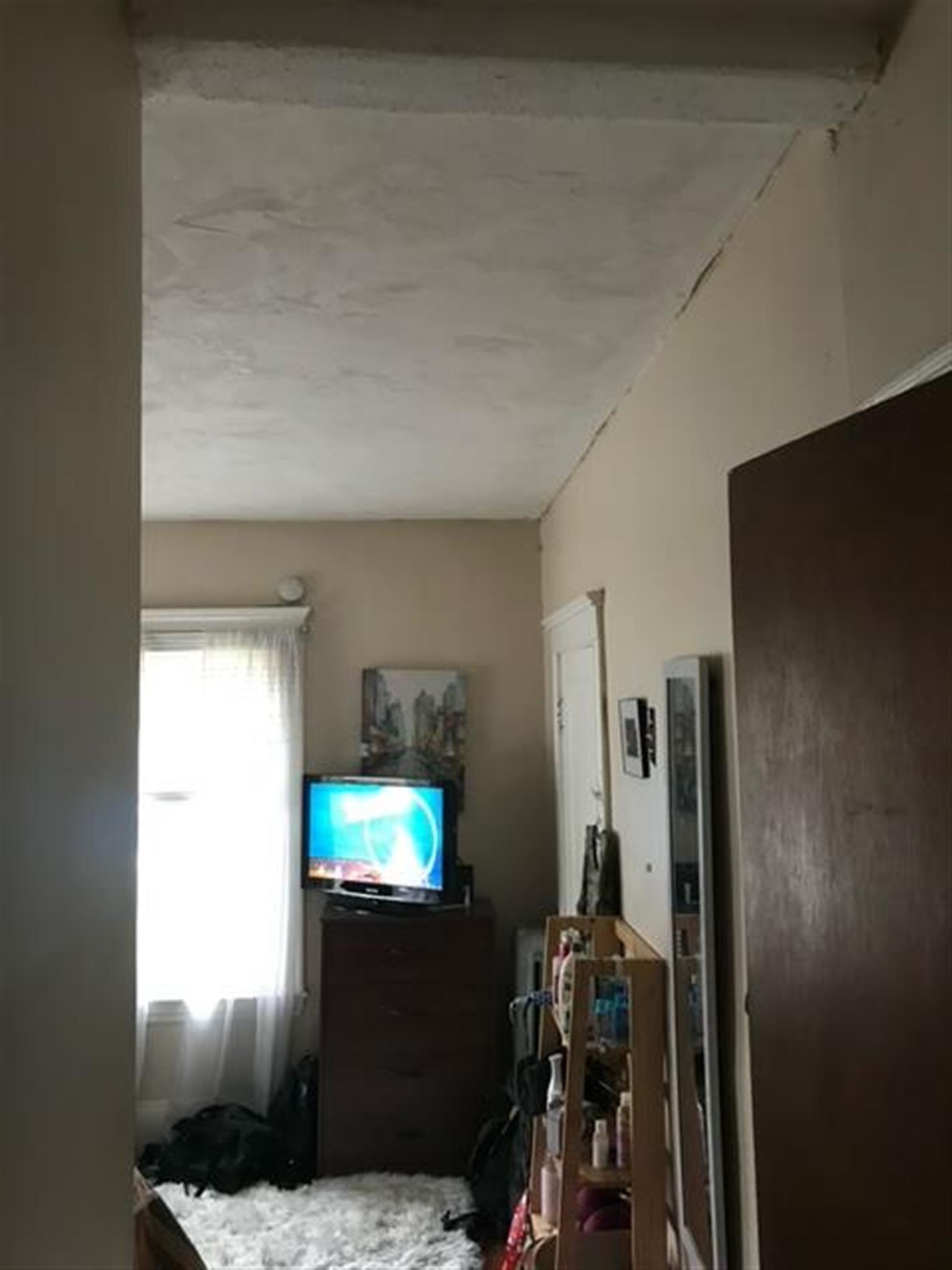 3 bed, 1 bath apartment for rent at 156 Middlesex Ave Unit 1, Medford — photo 10 of 10