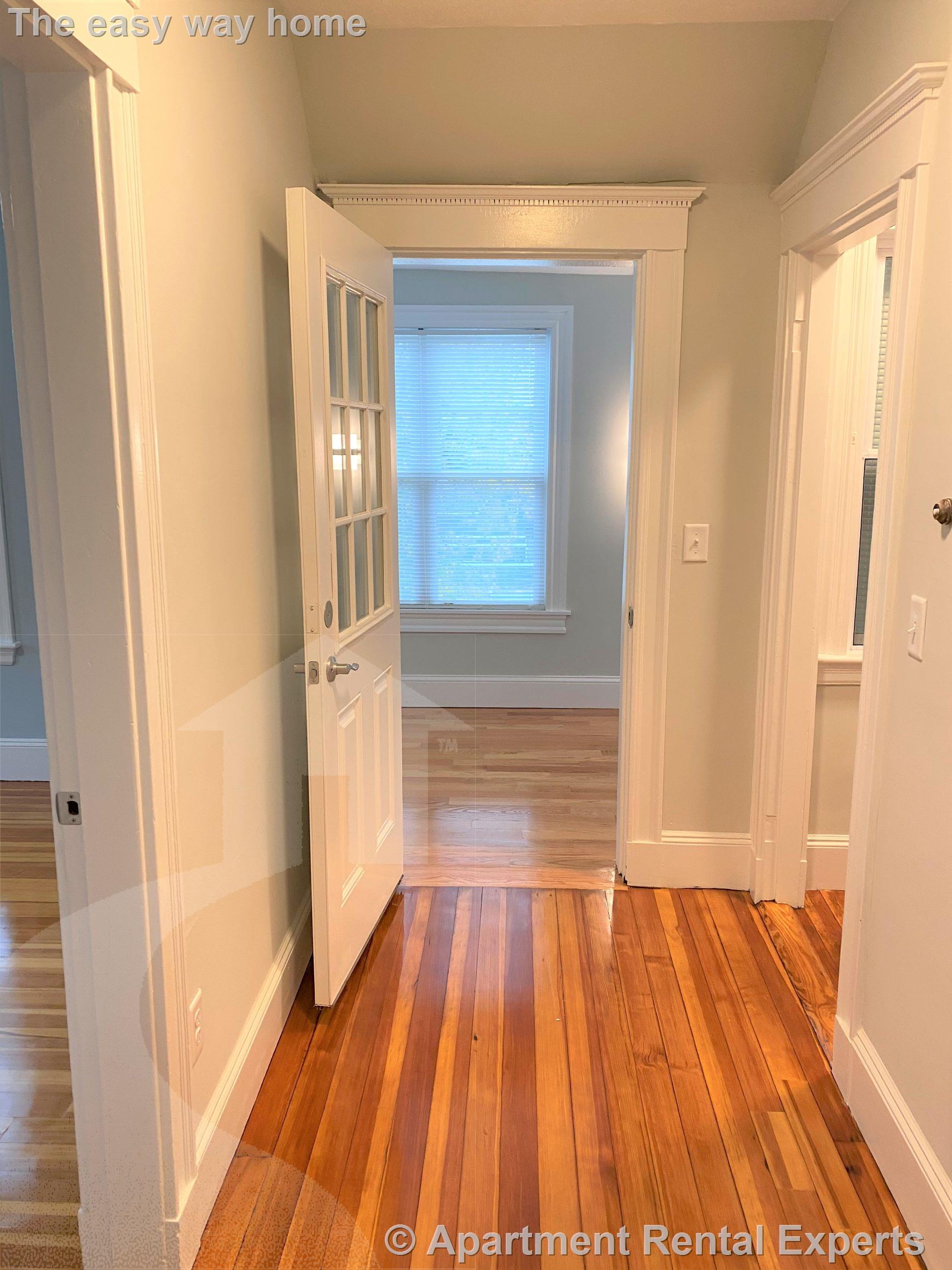 305 Highland Ave, Davis Square