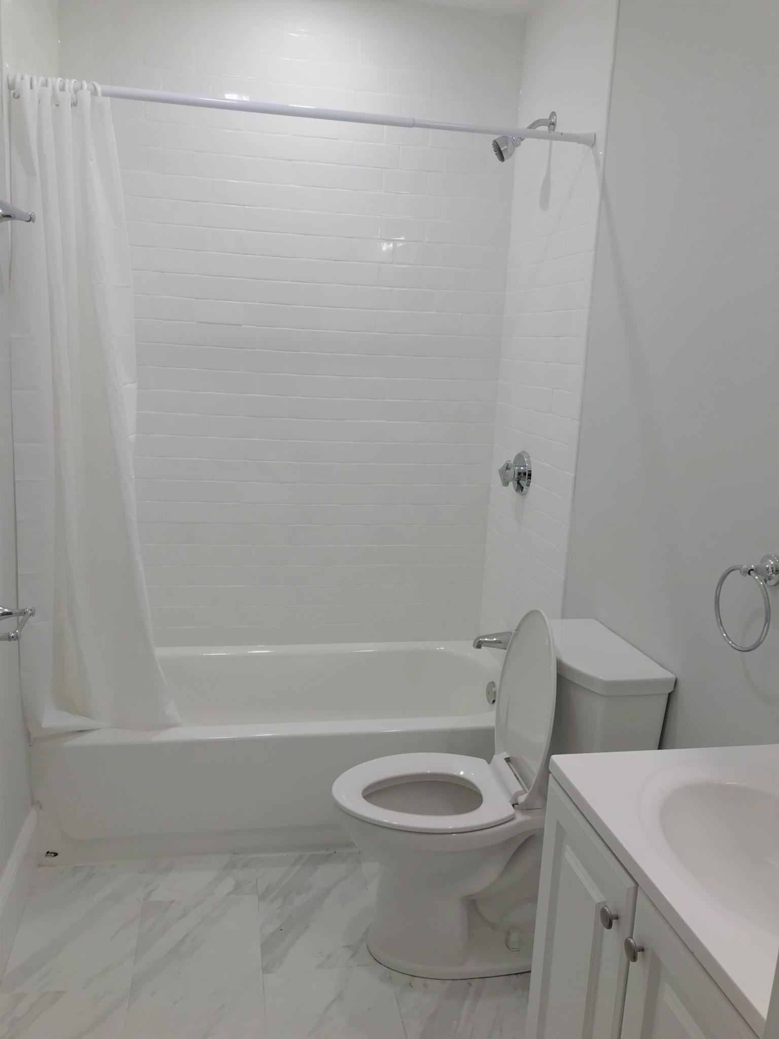 4 bed, 2 bath apartment for rent at 303 Highland Ave Unit 3, Davis Square — photo 7 of 15