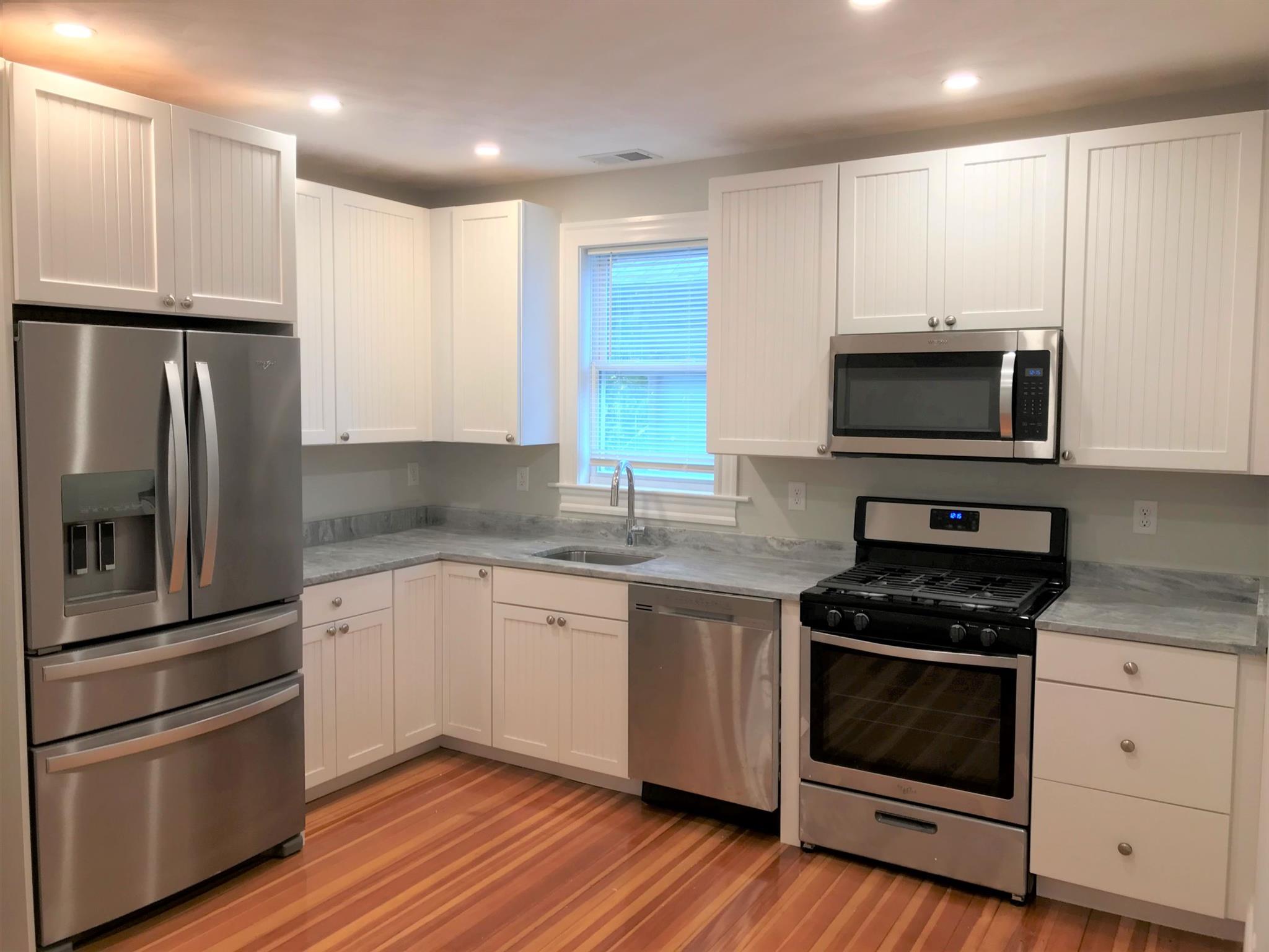 4 bed, 2 bath apartment for rent at 303 Highland Ave Unit 3, Davis Square — photo 8 of 15