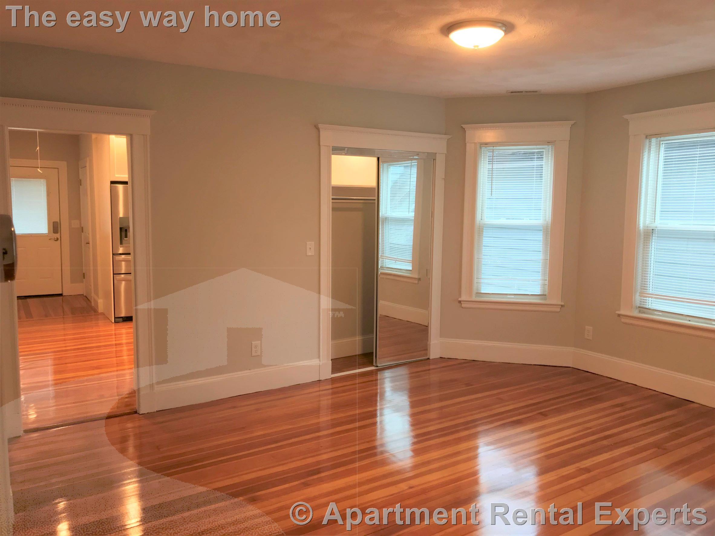 305 Highland Ave, Davis Square