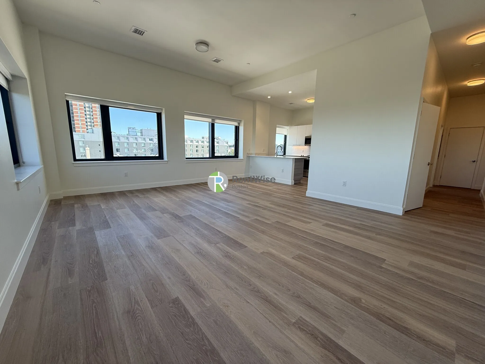 1079 Commonwealth Ave, Allston