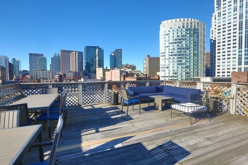 150 Lincoln St, Leather District