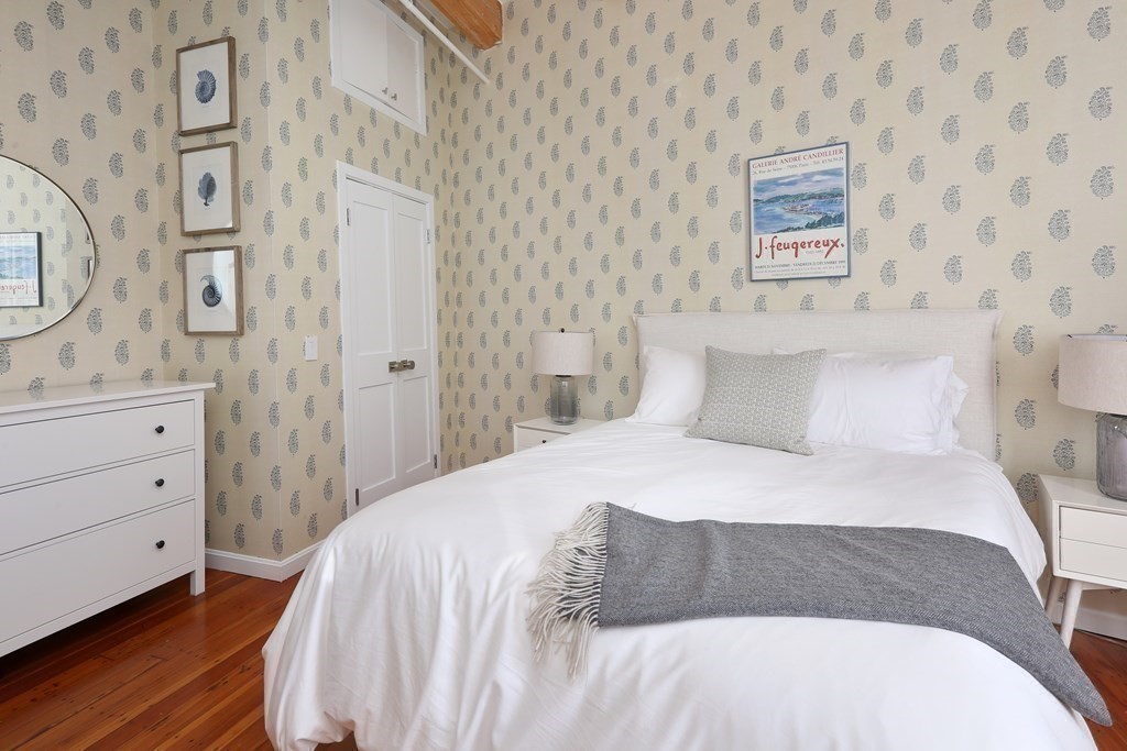 150 Lincoln St, Leather District