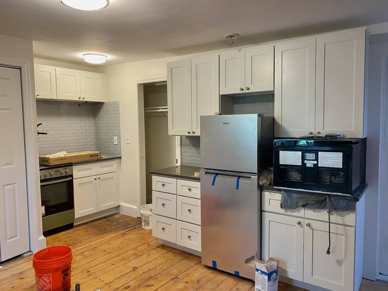 Studio bed, 1 bath apartment for rent at 614 Massachusetts Ave Unit 11A, South End — photo 1 of 7