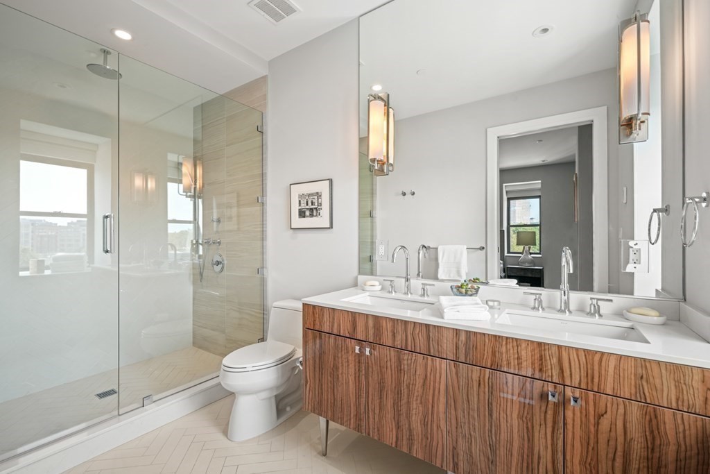 3 bed, 2.5 bath apartment for rent at 140 Shawmut Ave Unit 4C, South End — photo 20 of 21