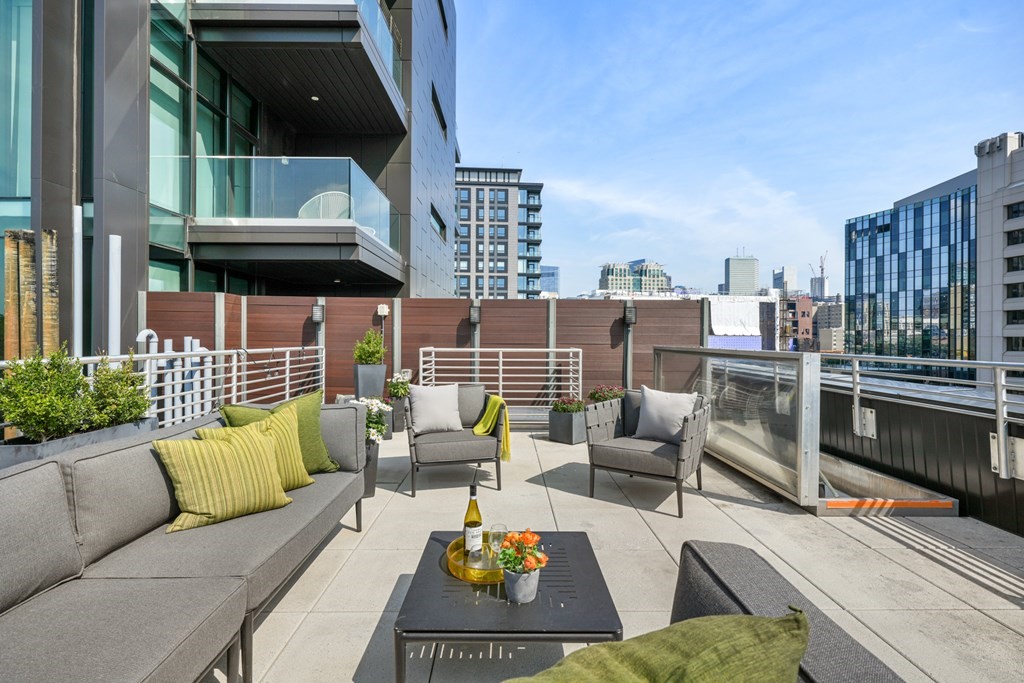 3 bed, 2.5 bath apartment for rent at 140 Shawmut Ave Unit 4C, South End — photo 18 of 21
