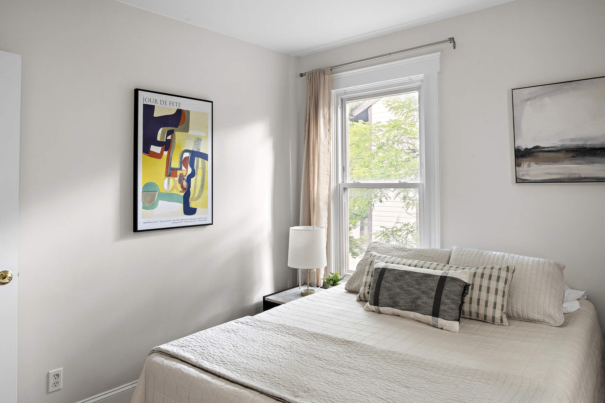 233 Cardinal Medeiros Ave, Wellington-Harrington