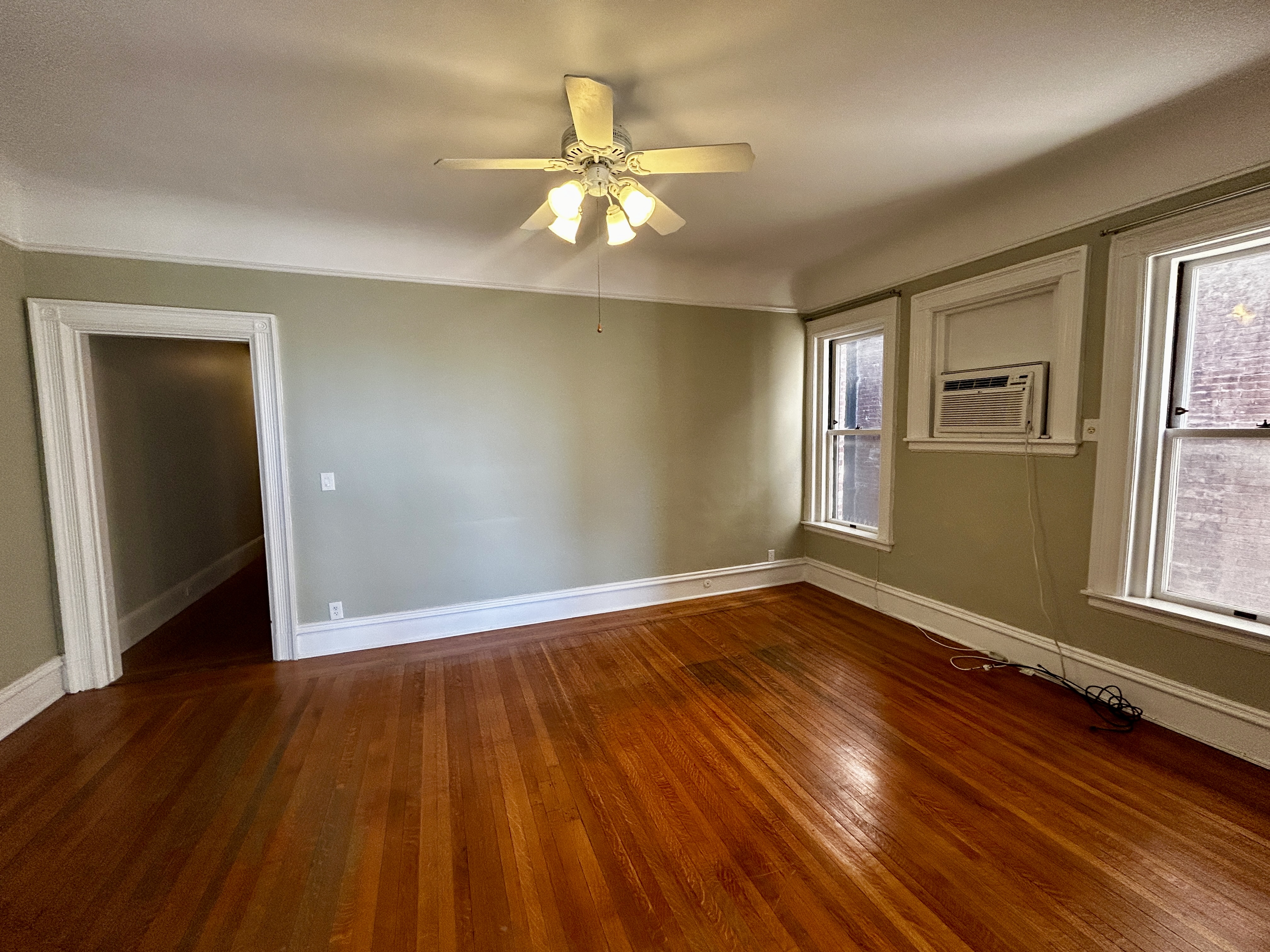 259 Beacon St, Back Bay