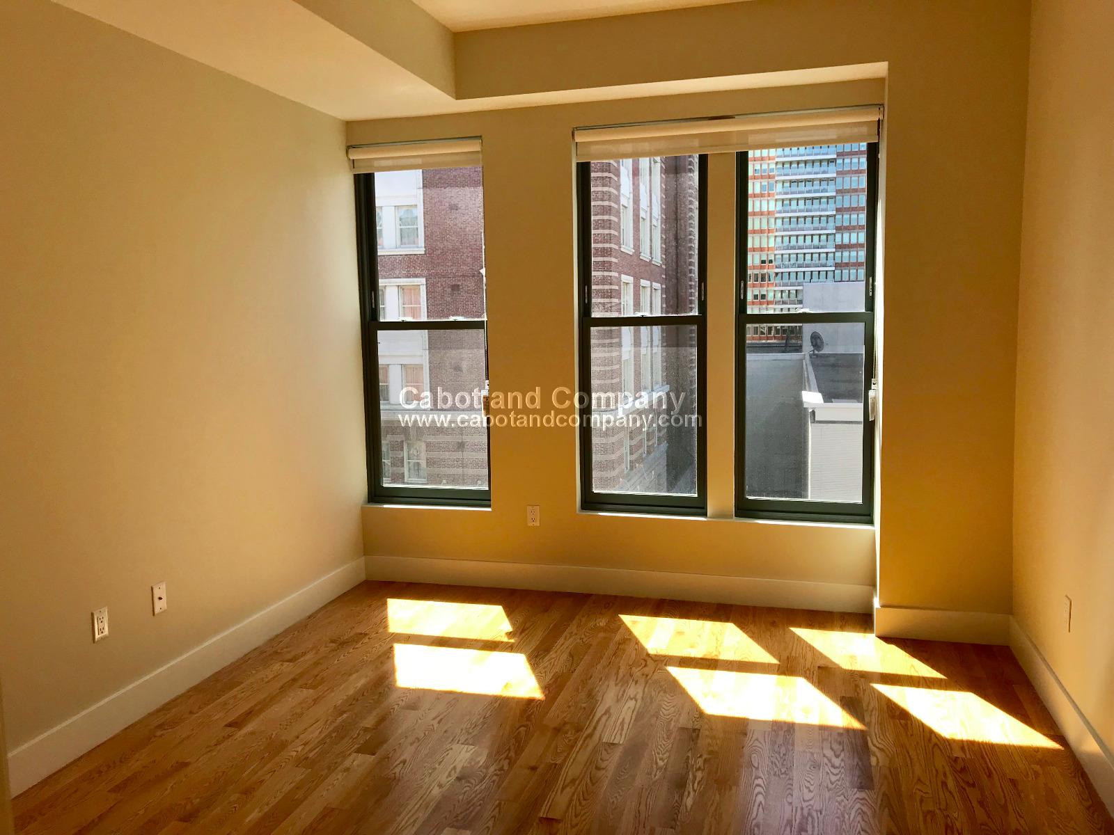 719 Boylston St, Back Bay