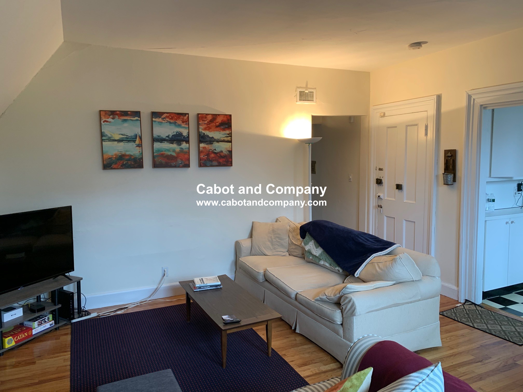 3 bed, 1 bath apartment for rent at 8 Fairfield St Unit PH, Back Bay — photo 3 of 8