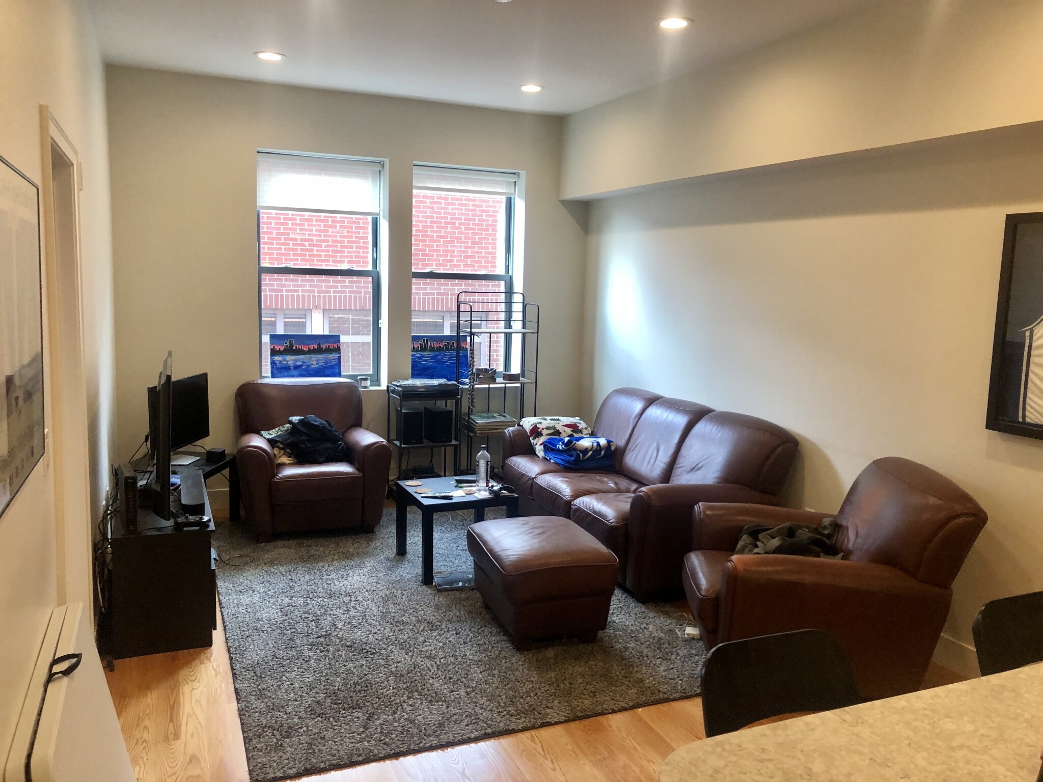 3 bed, 2 bath apartment for rent at 719 Boylston St Unit 302, Back Bay