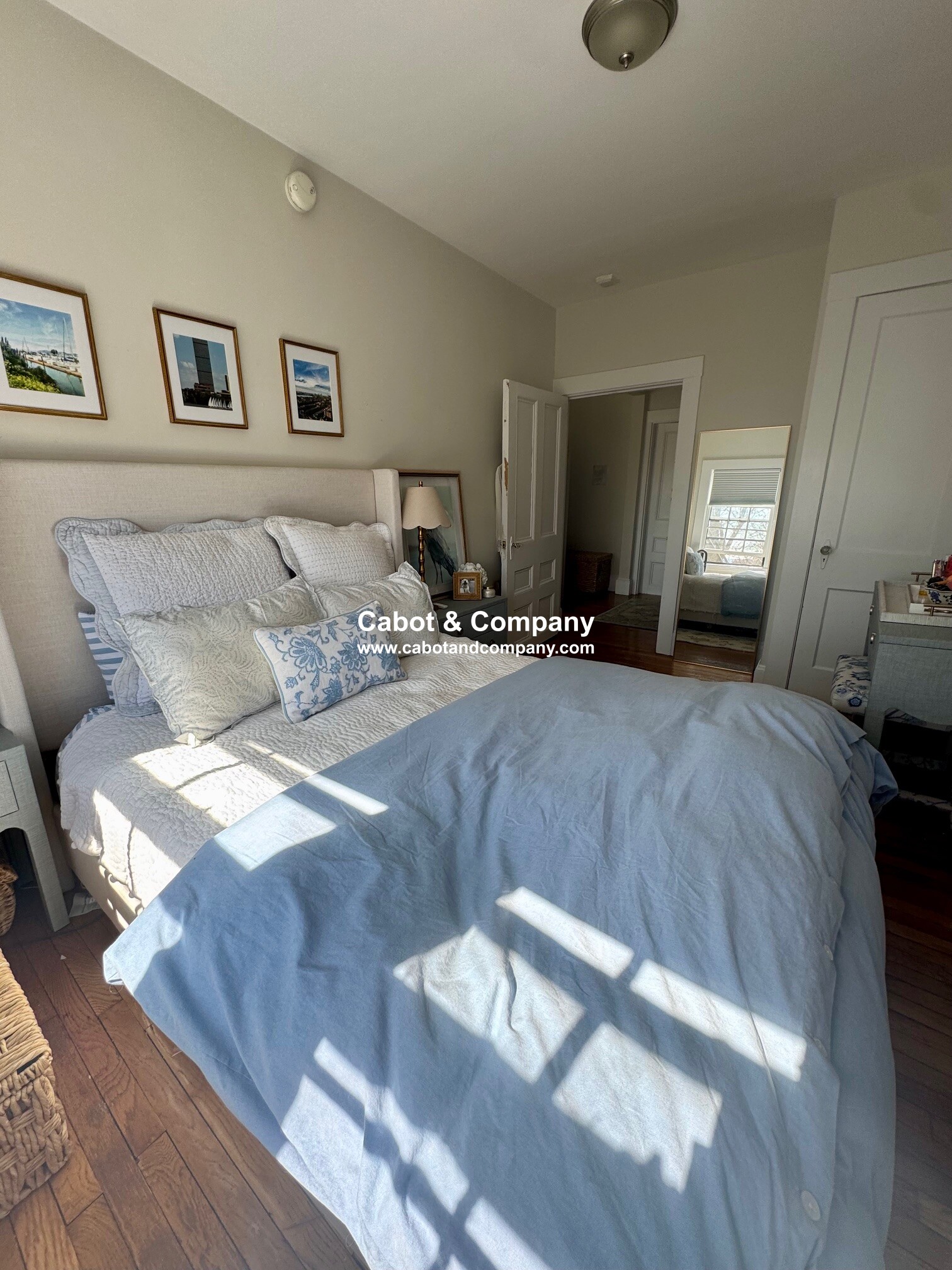 81 Mount Vernon St, Beacon Hill