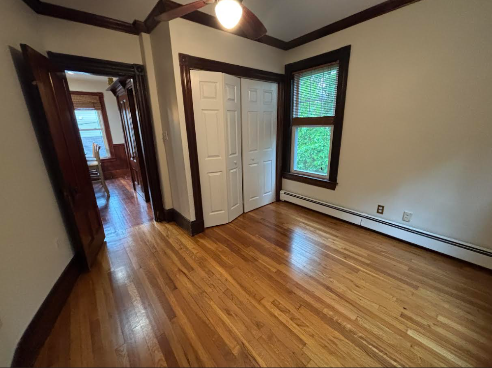 14 Greenwood Ter, Ward Two