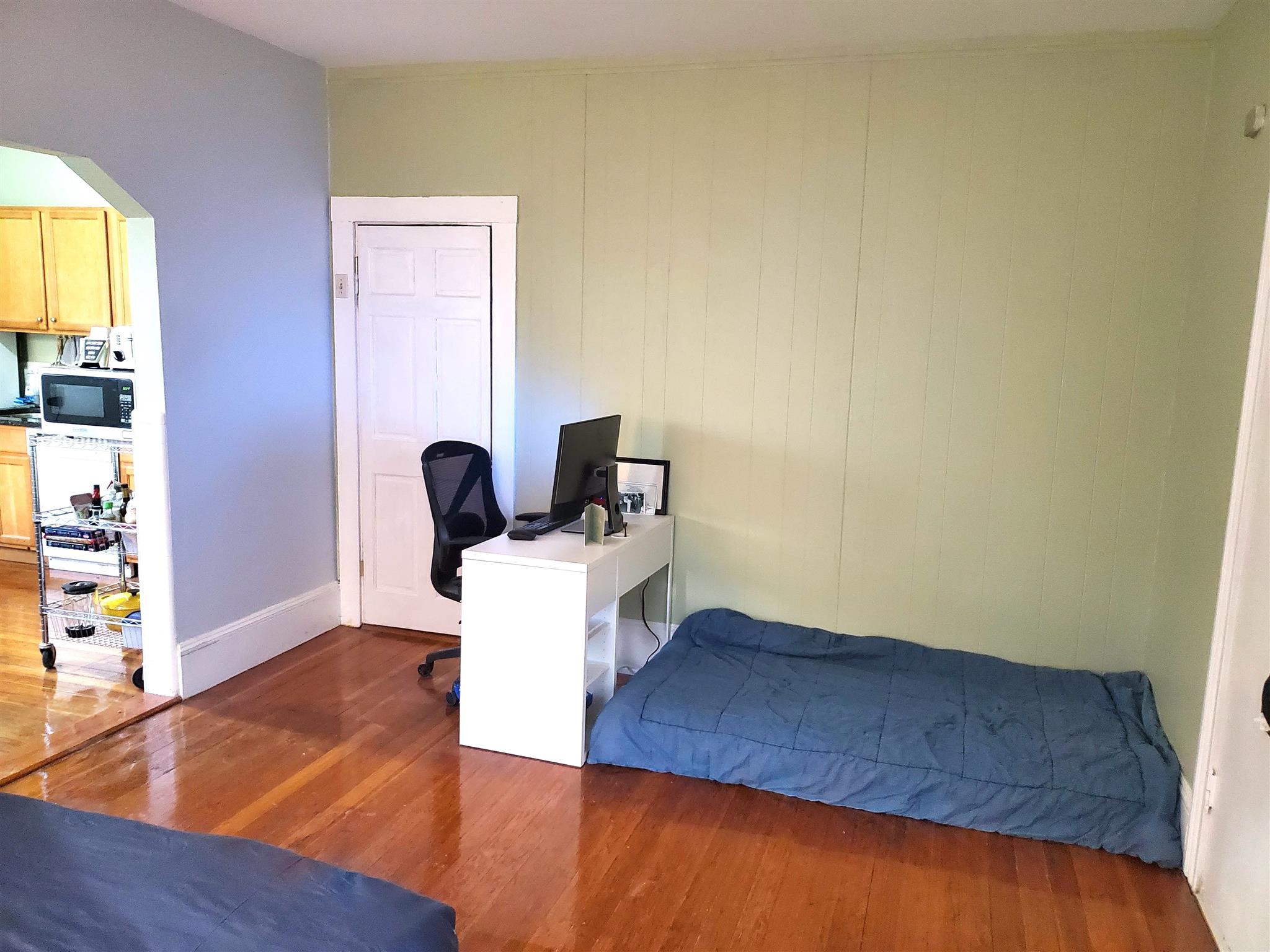 Studio bed, 1 bath apartment for rent at 145 Orchard St Unit 2, Davis Square — photo 11 of 12