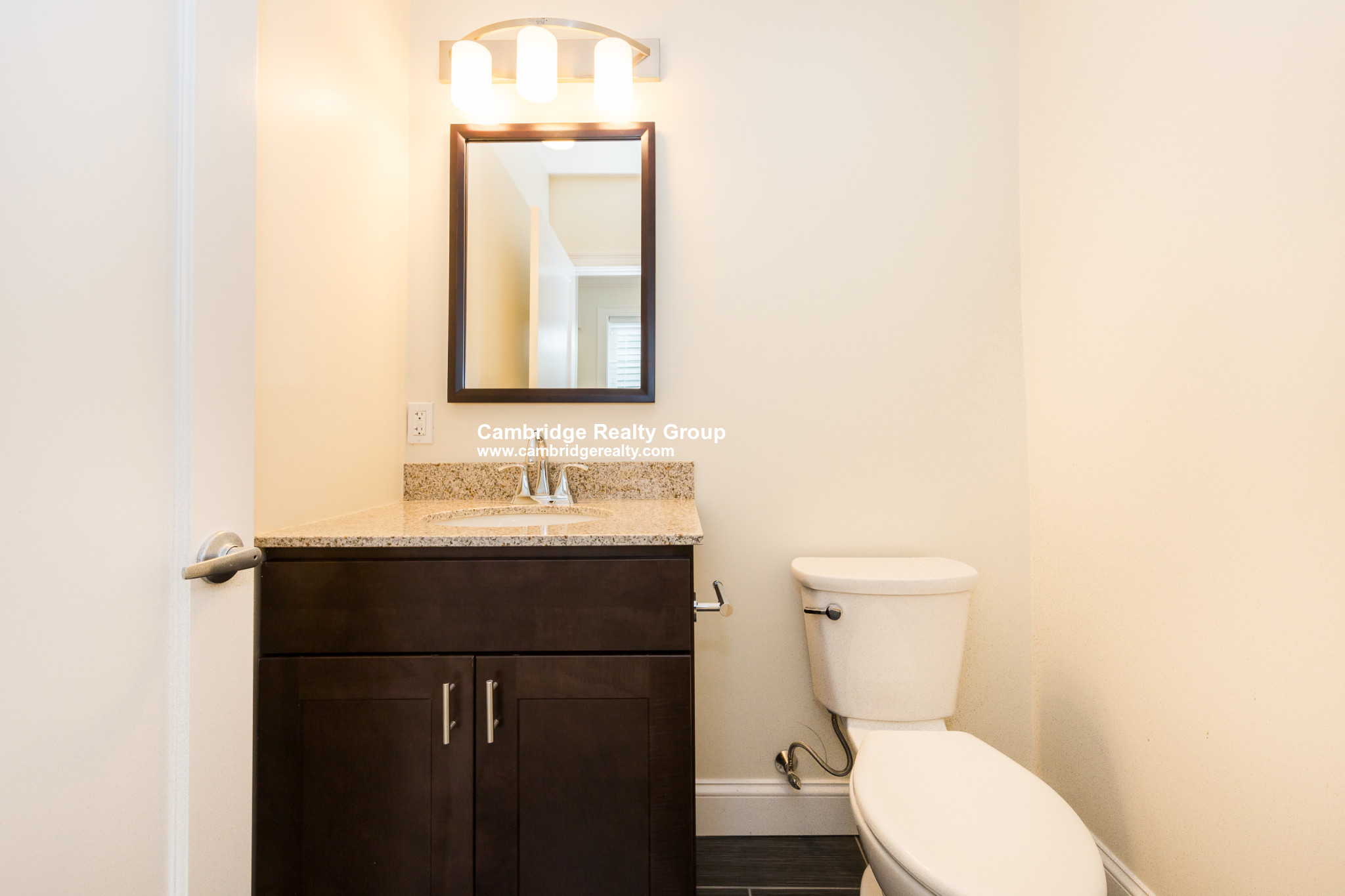 217 Arlington St, West Medford