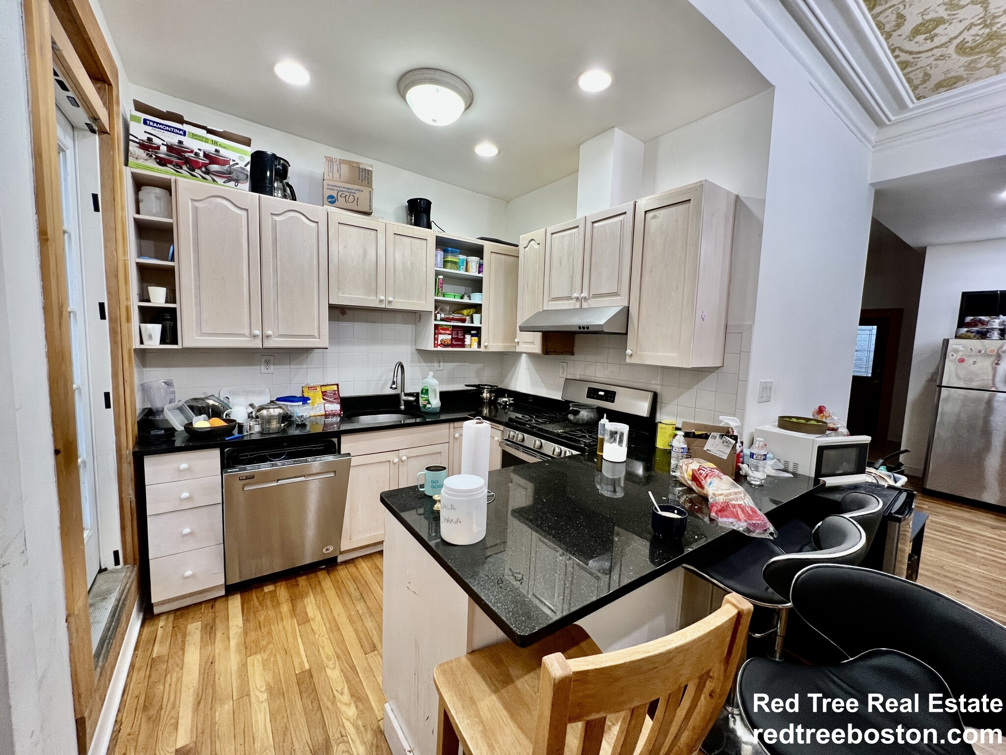 23 Highland Park Ave, Roxbury