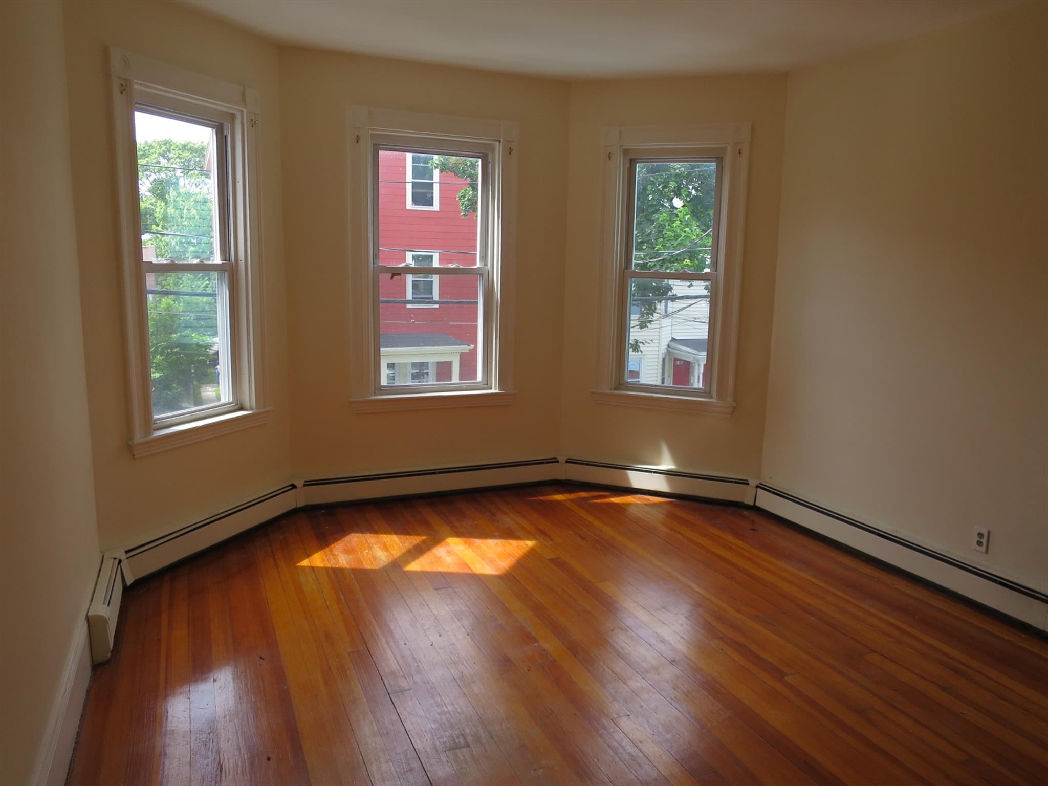 3 bed, 1 bath apartment for rent at 42 Calvin St Unit 3A, Inman Square — photo 8 of 15