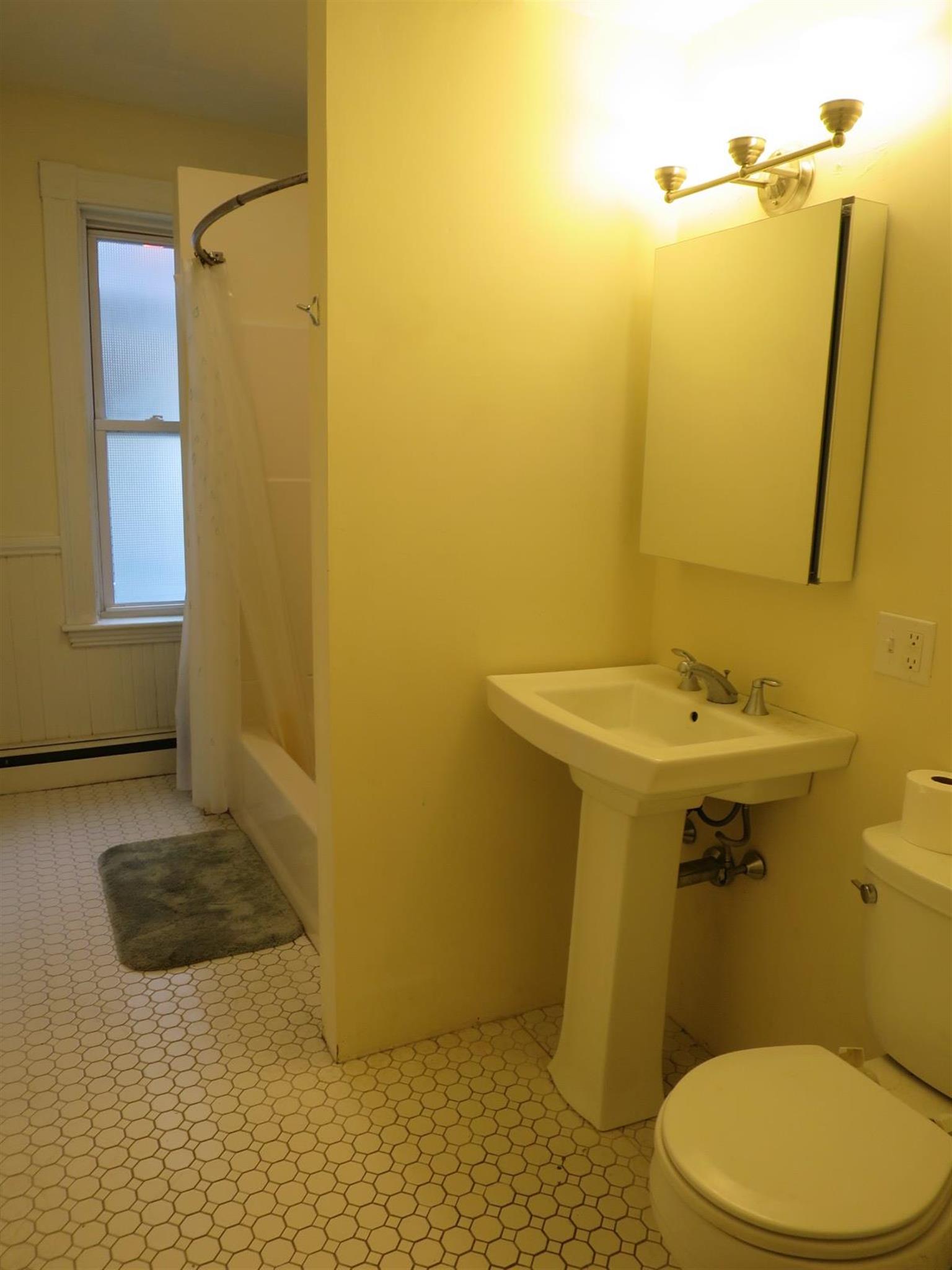 3 bed, 1 bath apartment for rent at 42 Calvin St Unit 3A, Inman Square — photo 12 of 15