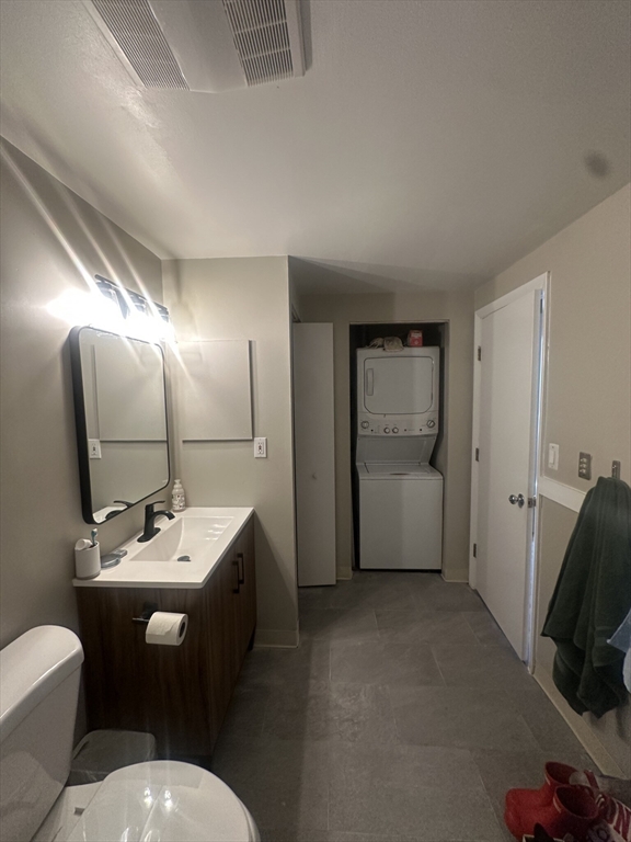 84 Gainsborough St, Fenway