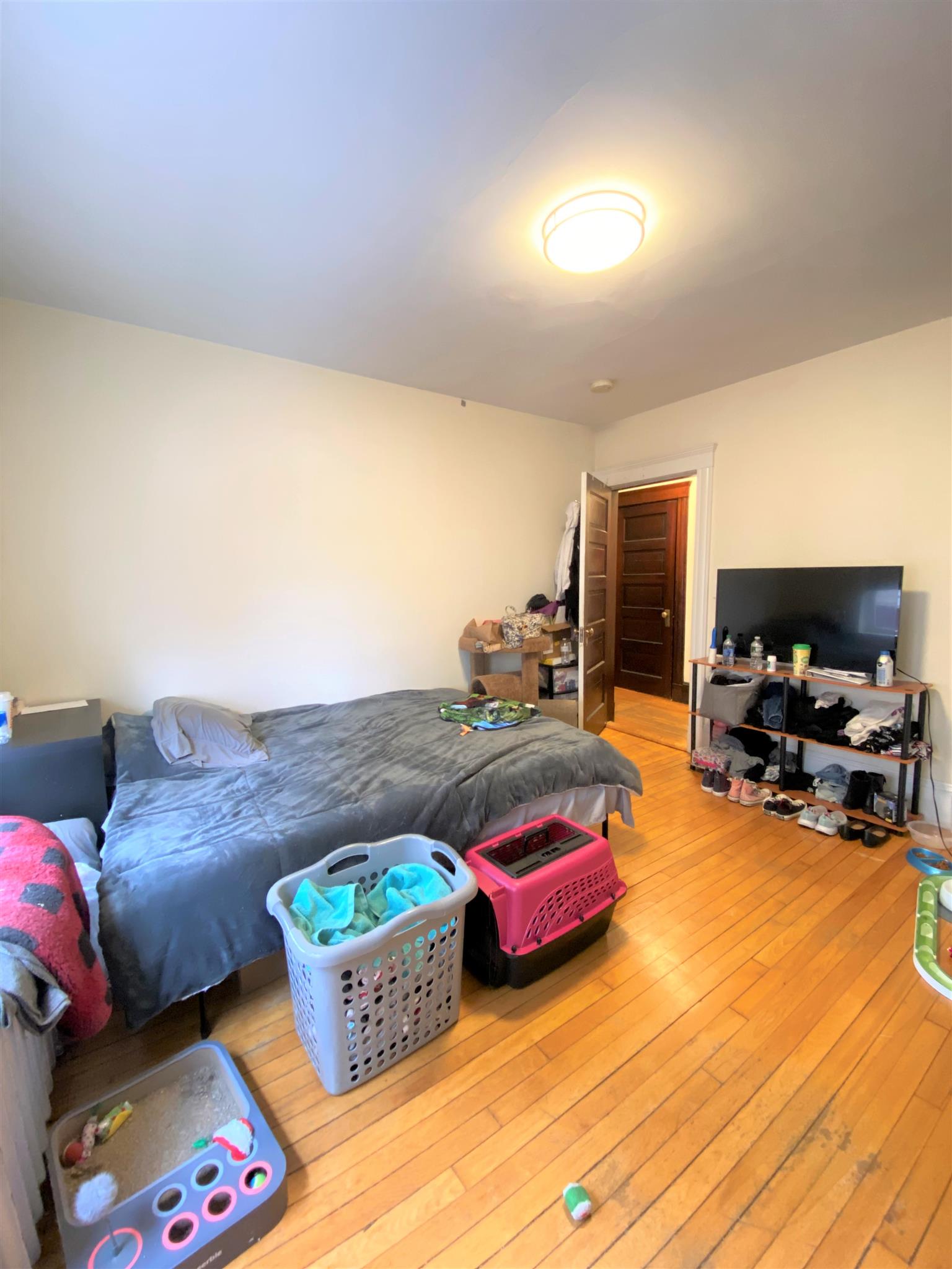 2.5 bed, 2 bath apartment for rent at 9 Fairfield St Unit 1L, Porter Square — photo 3 of 15
