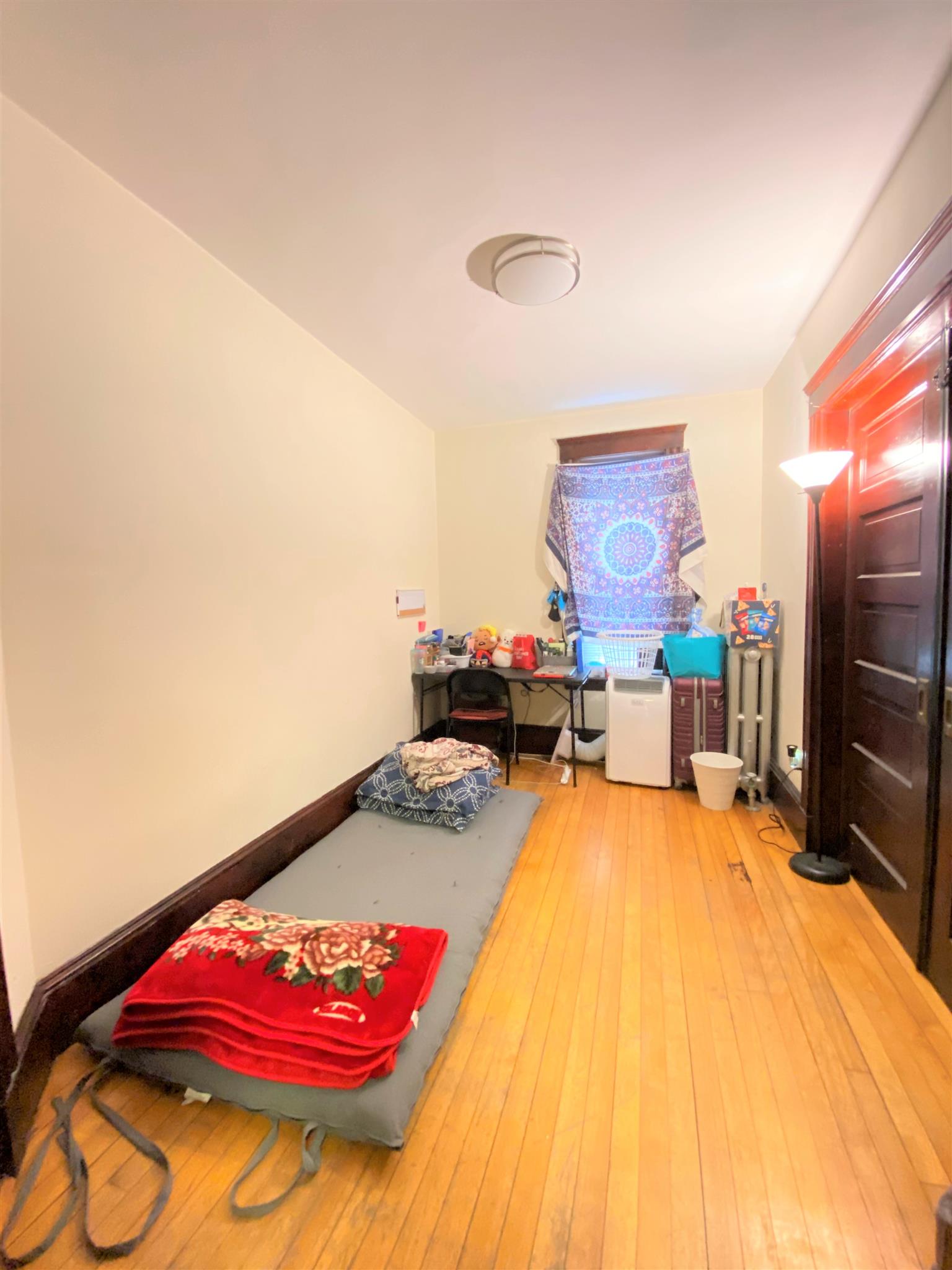 2.5 bed, 2 bath apartment for rent at 9 Fairfield St Unit 1L, Porter Square — photo 7 of 15