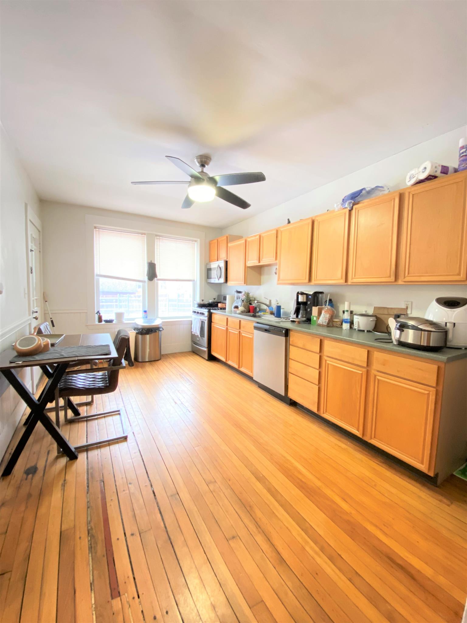 2.5 bed, 2 bath apartment for rent at 9 Fairfield St Unit 1L, Porter Square — photo 11 of 15