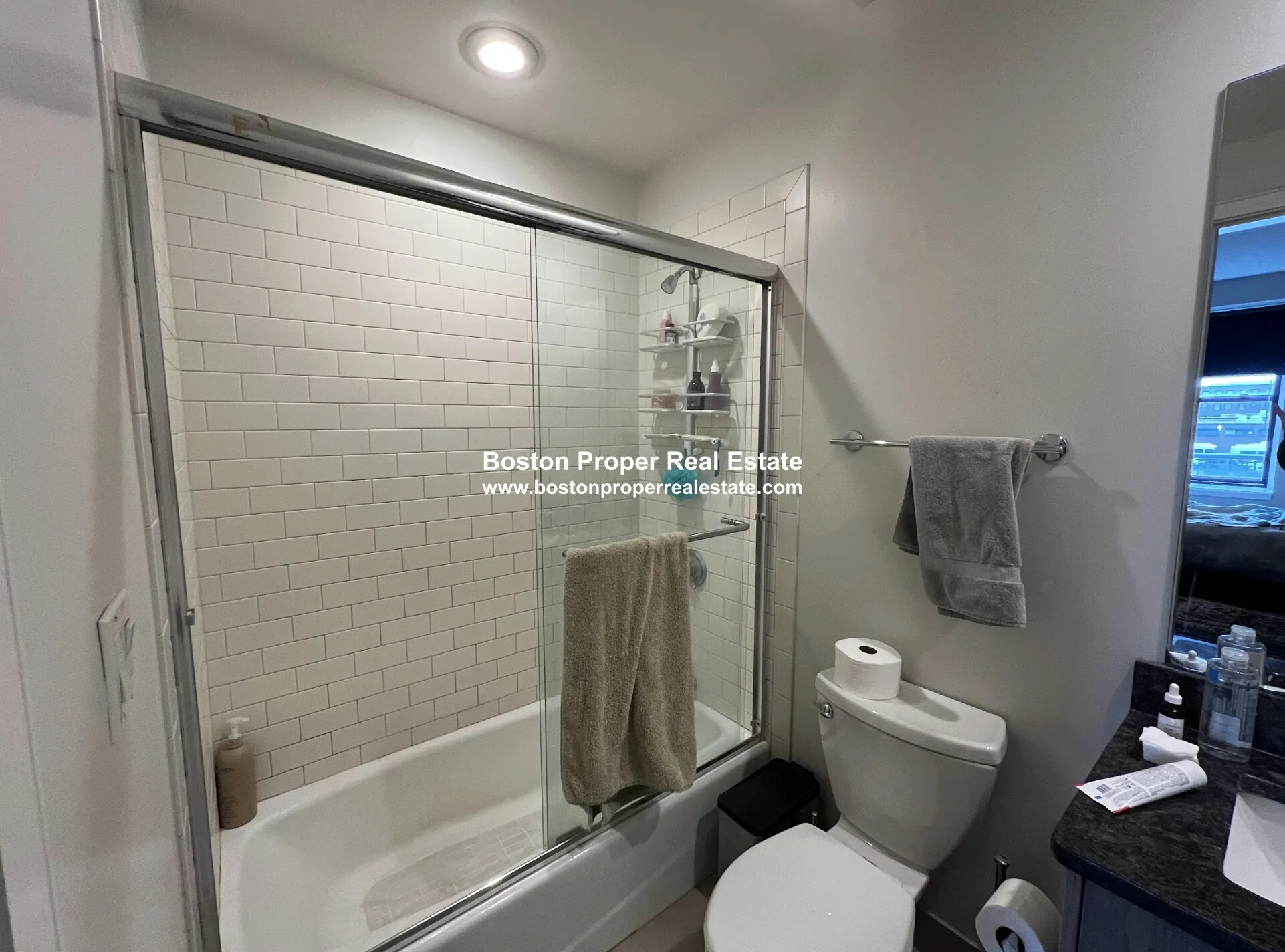 460 Harrison Ave, South End