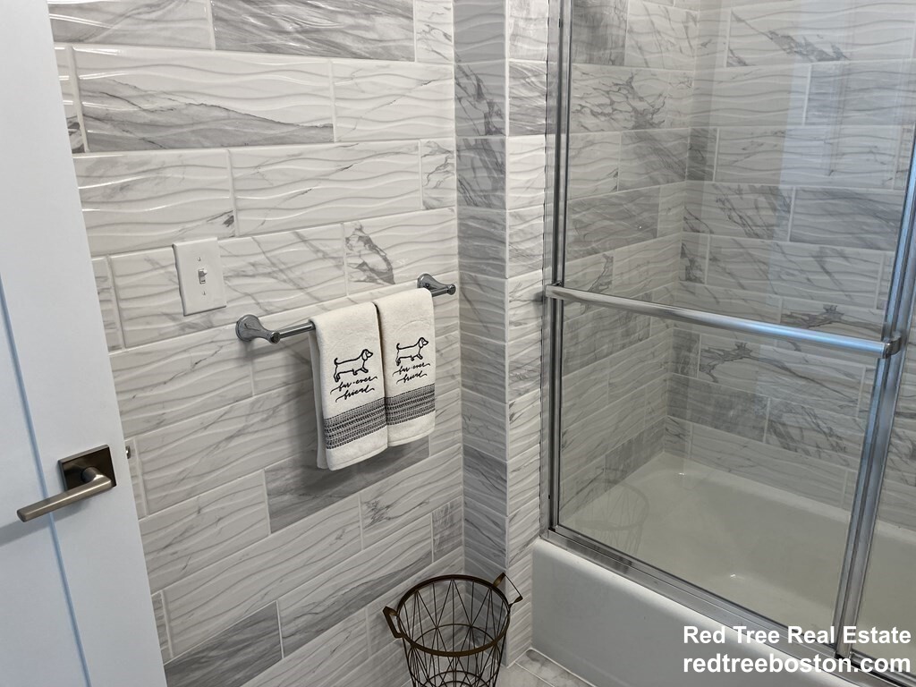 151 Tremont St, Midtown