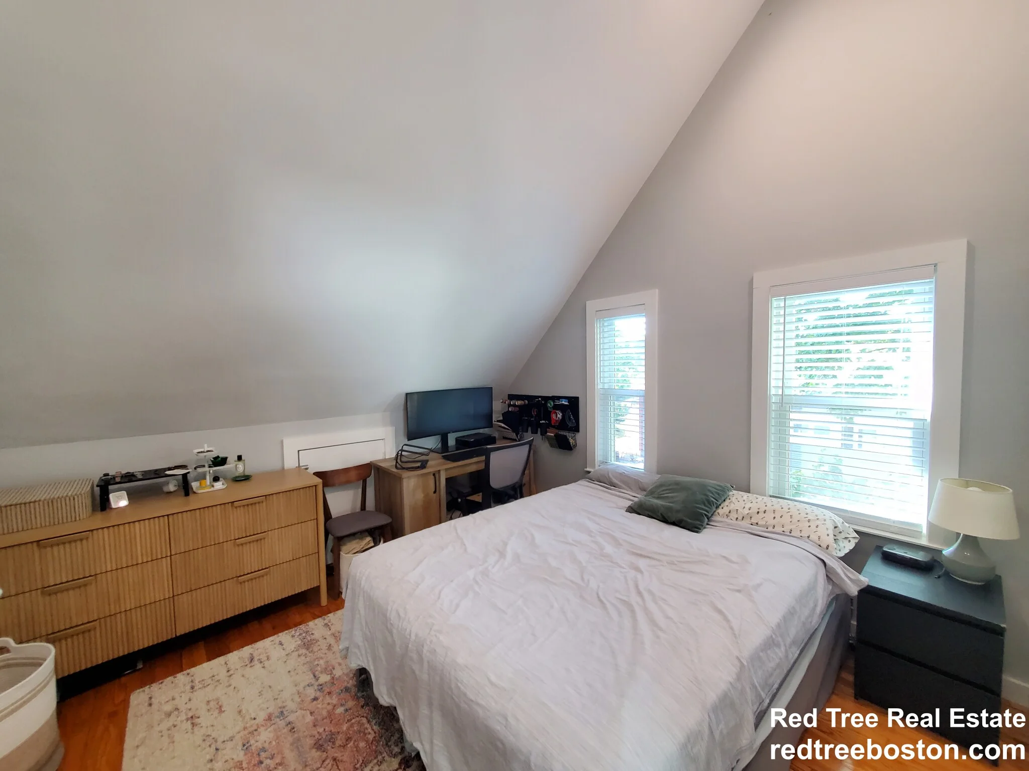 72 Marshall St, Medford