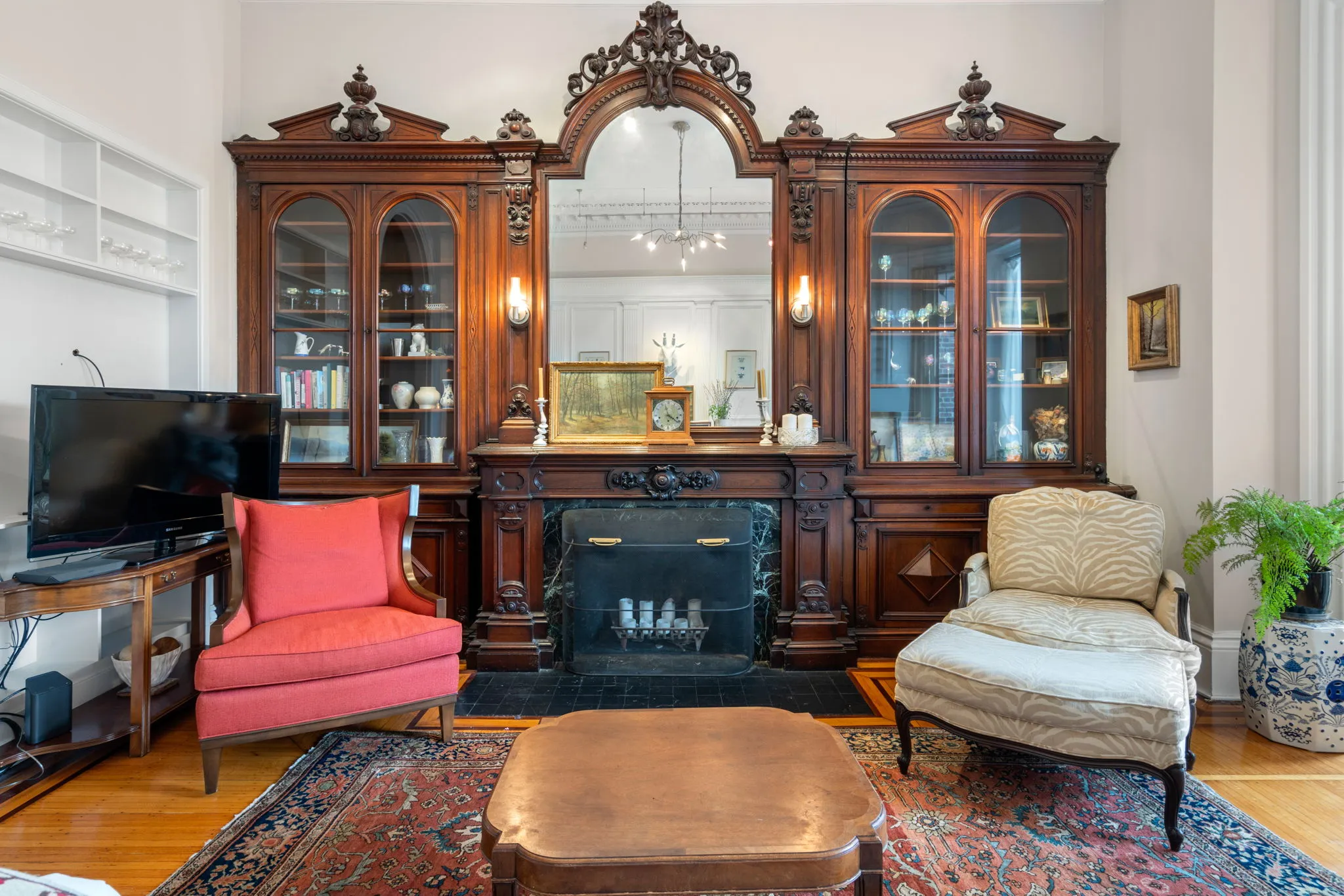 154 Beacon St, Back Bay