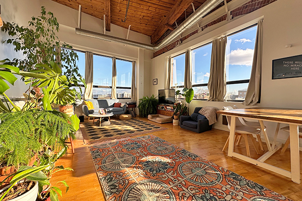 76 Lafayette St, Salem