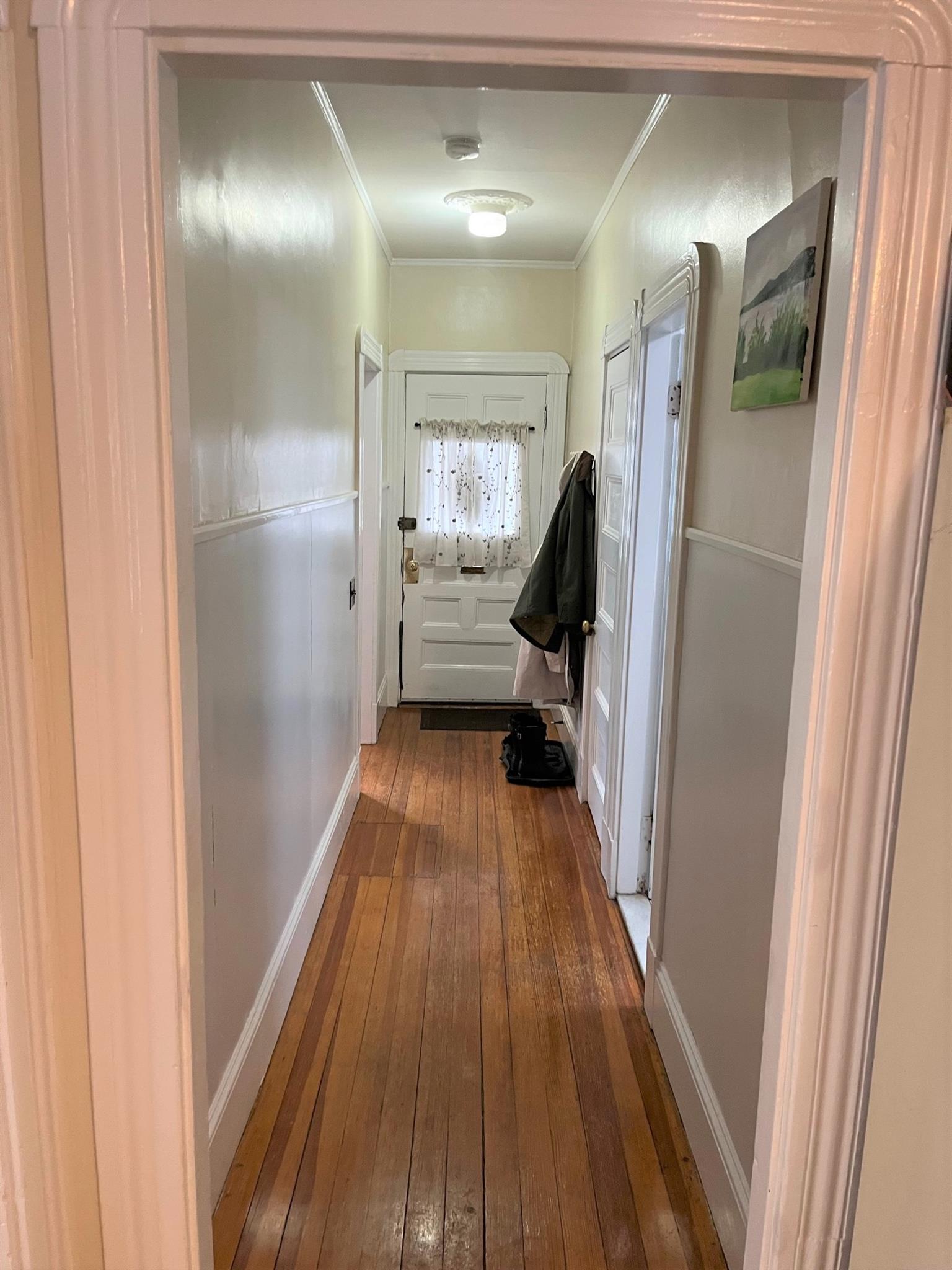 3 bed, 1 bath apartment for rent at 28 Prichard Ave Unit 1, Davis Square — photo 3 of 14