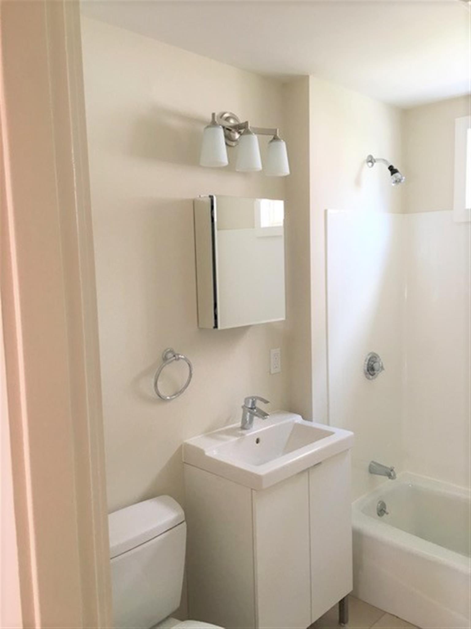 2 bed, 1 bath apartment for rent at 1080-1082 Main St Unit 2, Melrose Highlands — photo 14 of 18