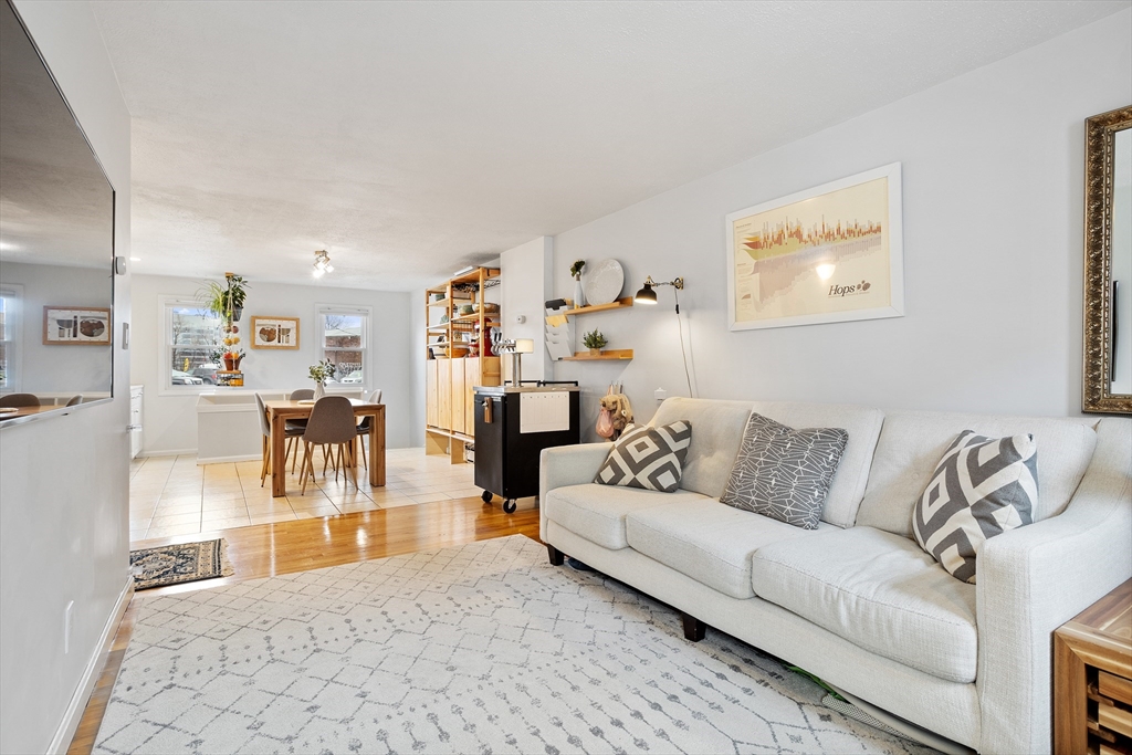 1 Clark St, Ward Two