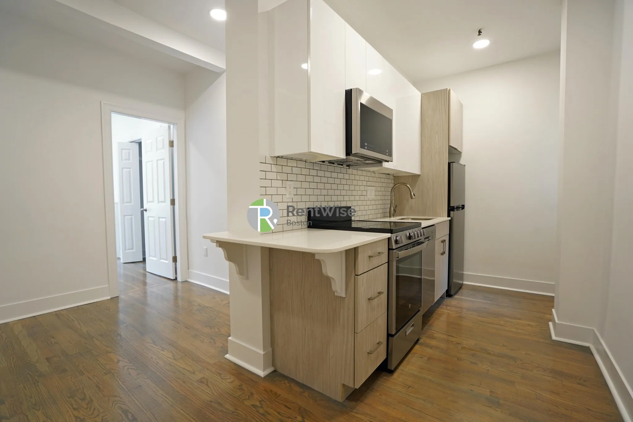 11 Peterborough St, Fenway