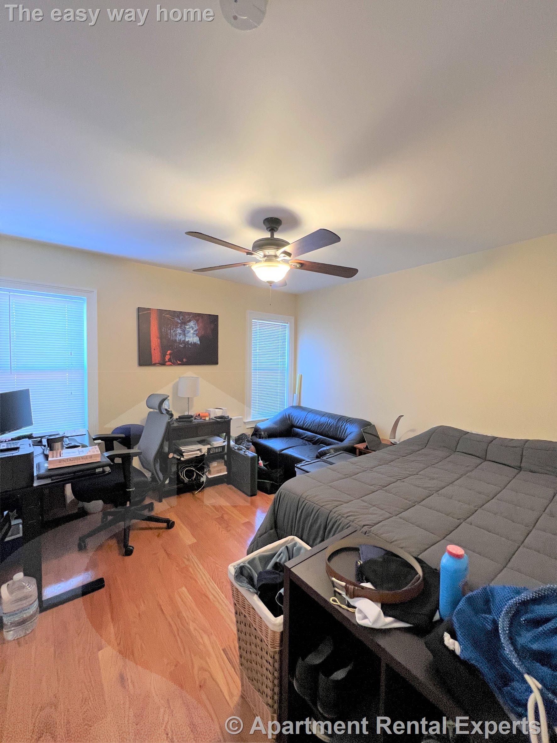 30 Cambridge Ter, Porter Square