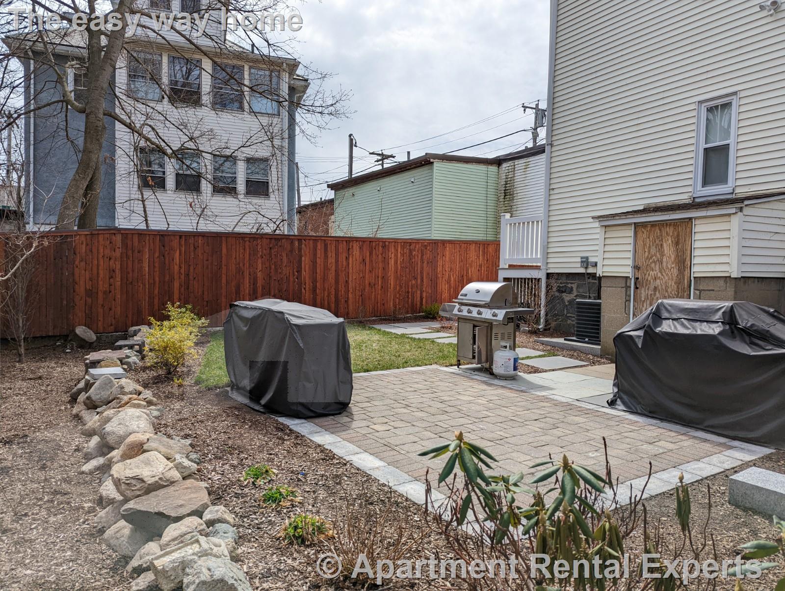 502 Main St, Magoun Square