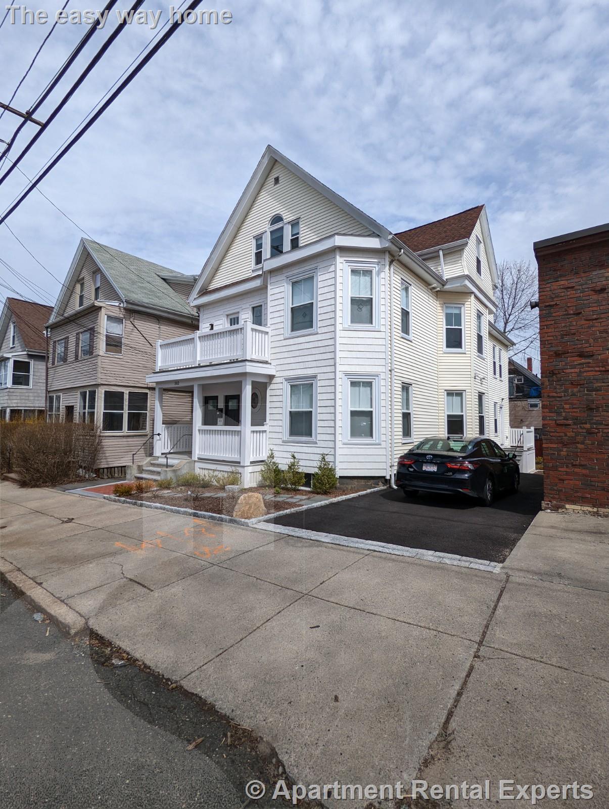 502 Main St, Magoun Square