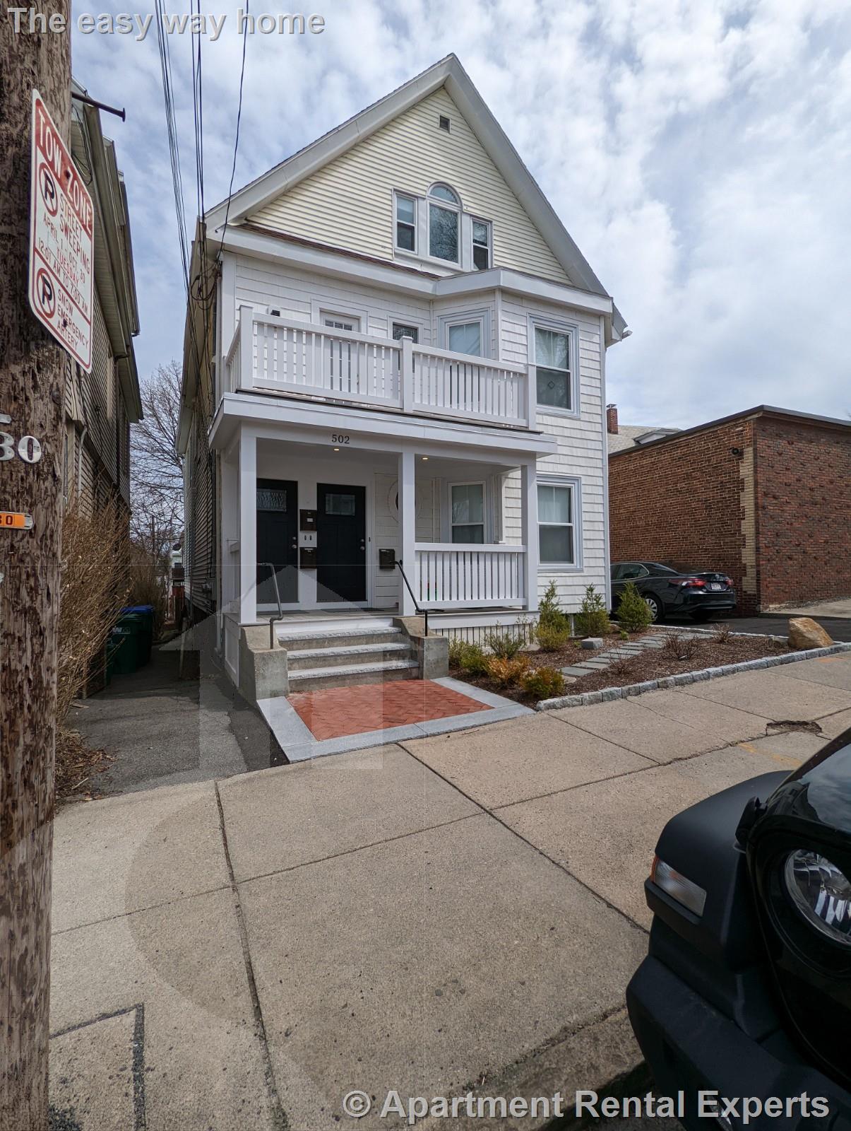 502 Main St, Magoun Square