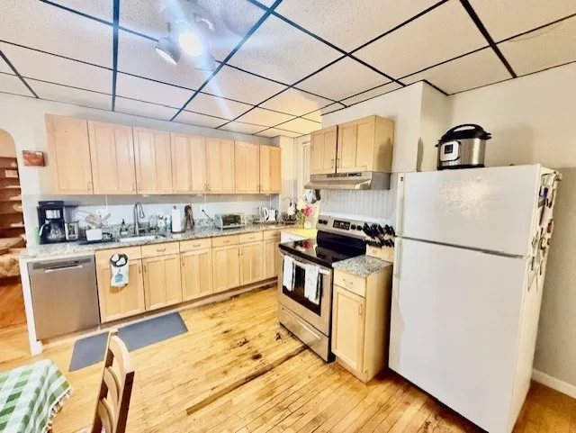 361 Beacon St, Ward Two