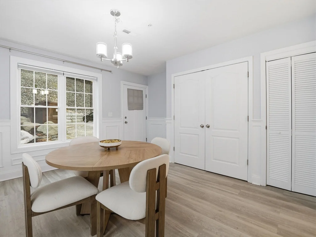 89 West Main, Northborough