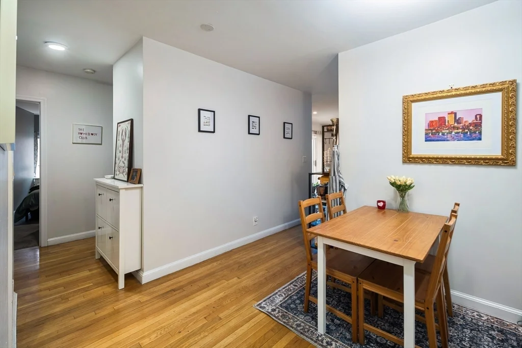 19 Wiget St, North End